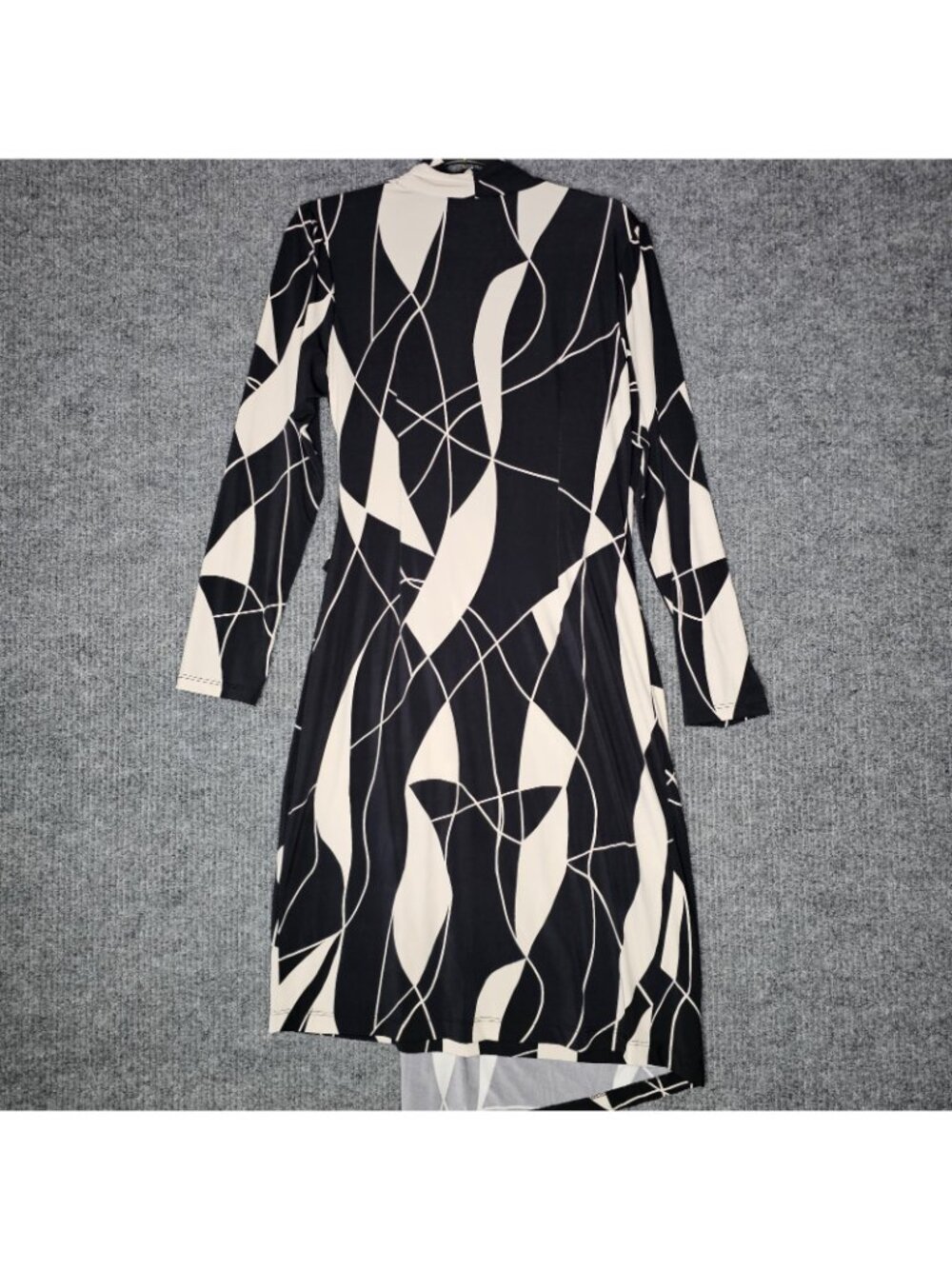 Joseph Ribkoff Black Moonstone Printed Dress sz 12 wrap style - Picture 5 of 6